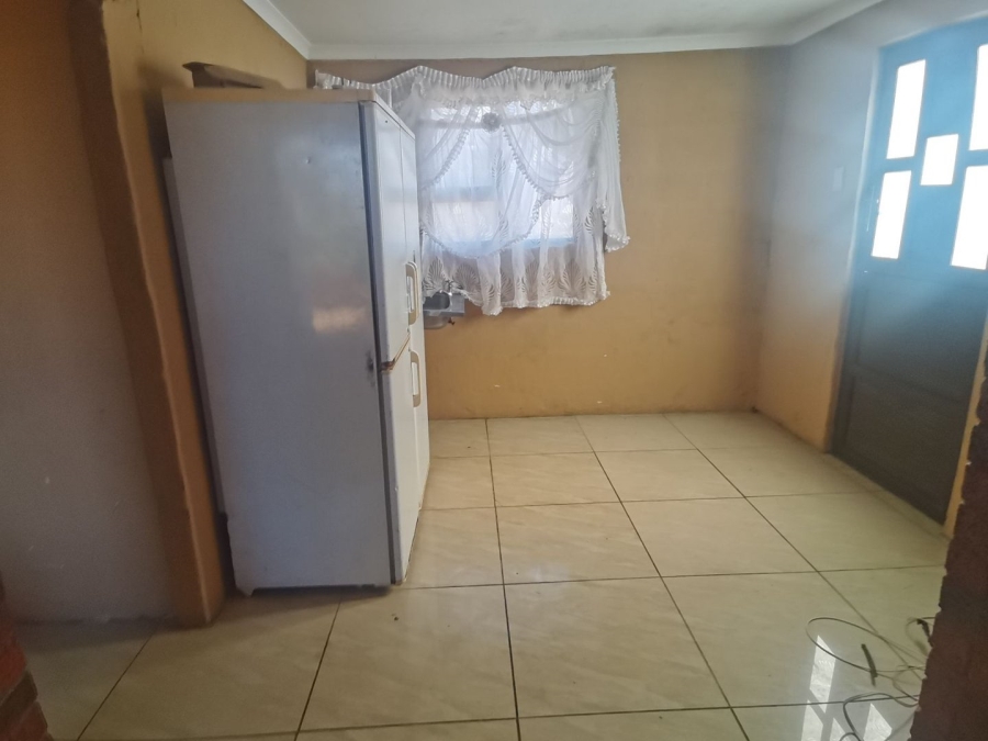 2 Bedroom Property for Sale in Zwide Eastern Cape